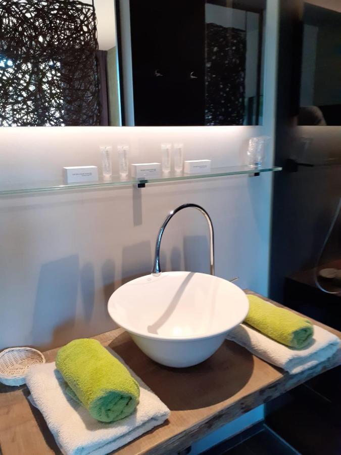 Hotel Wellness Eau De Roche ดูร์บี ภายนอก รูปภาพ
