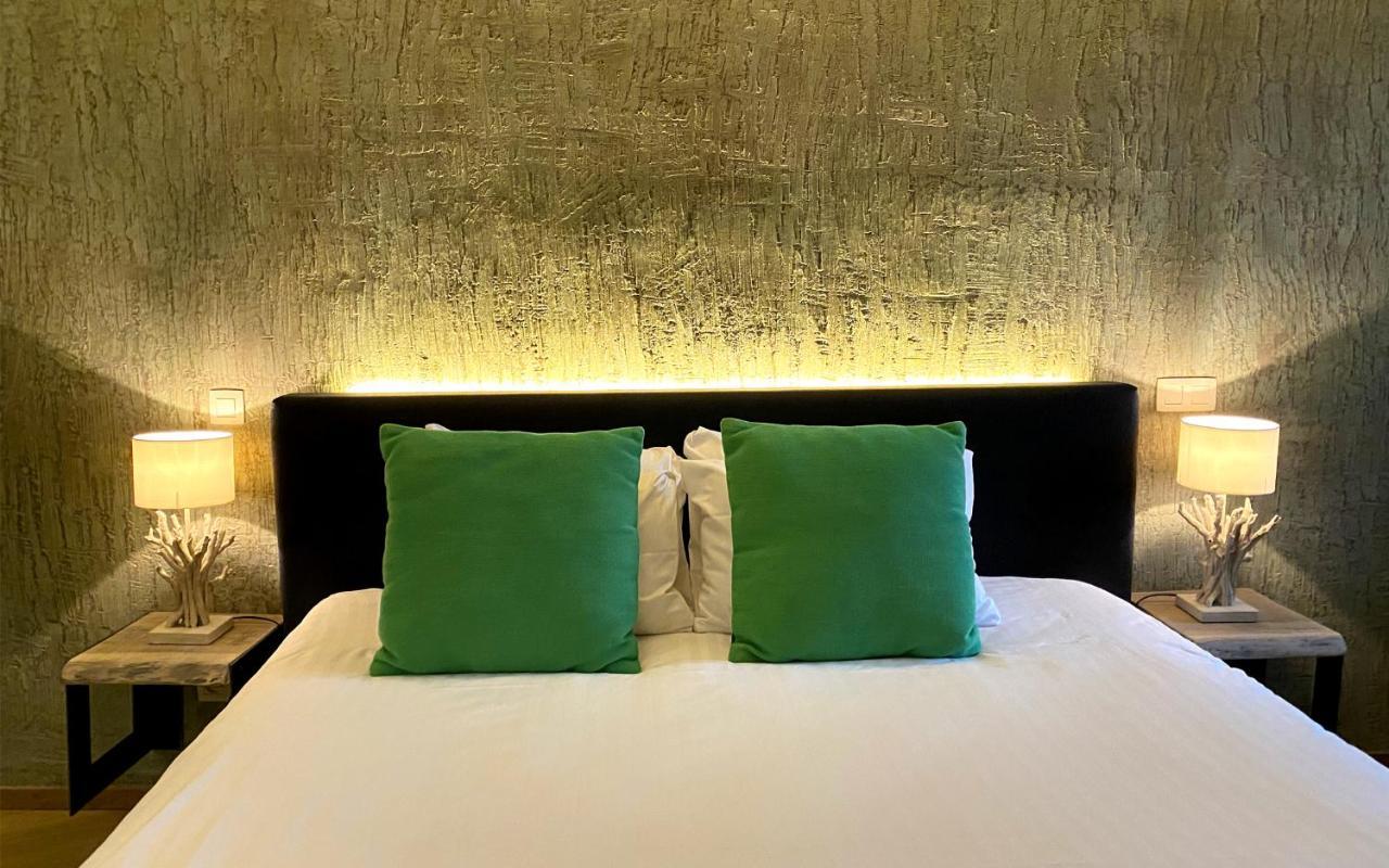Hotel Wellness Eau De Roche ดูร์บี ภายนอก รูปภาพ