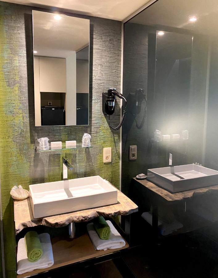 Hotel Wellness Eau De Roche ดูร์บี ภายนอก รูปภาพ