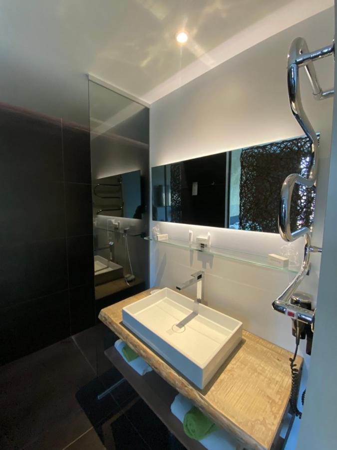 Hotel Wellness Eau De Roche ดูร์บี ภายนอก รูปภาพ