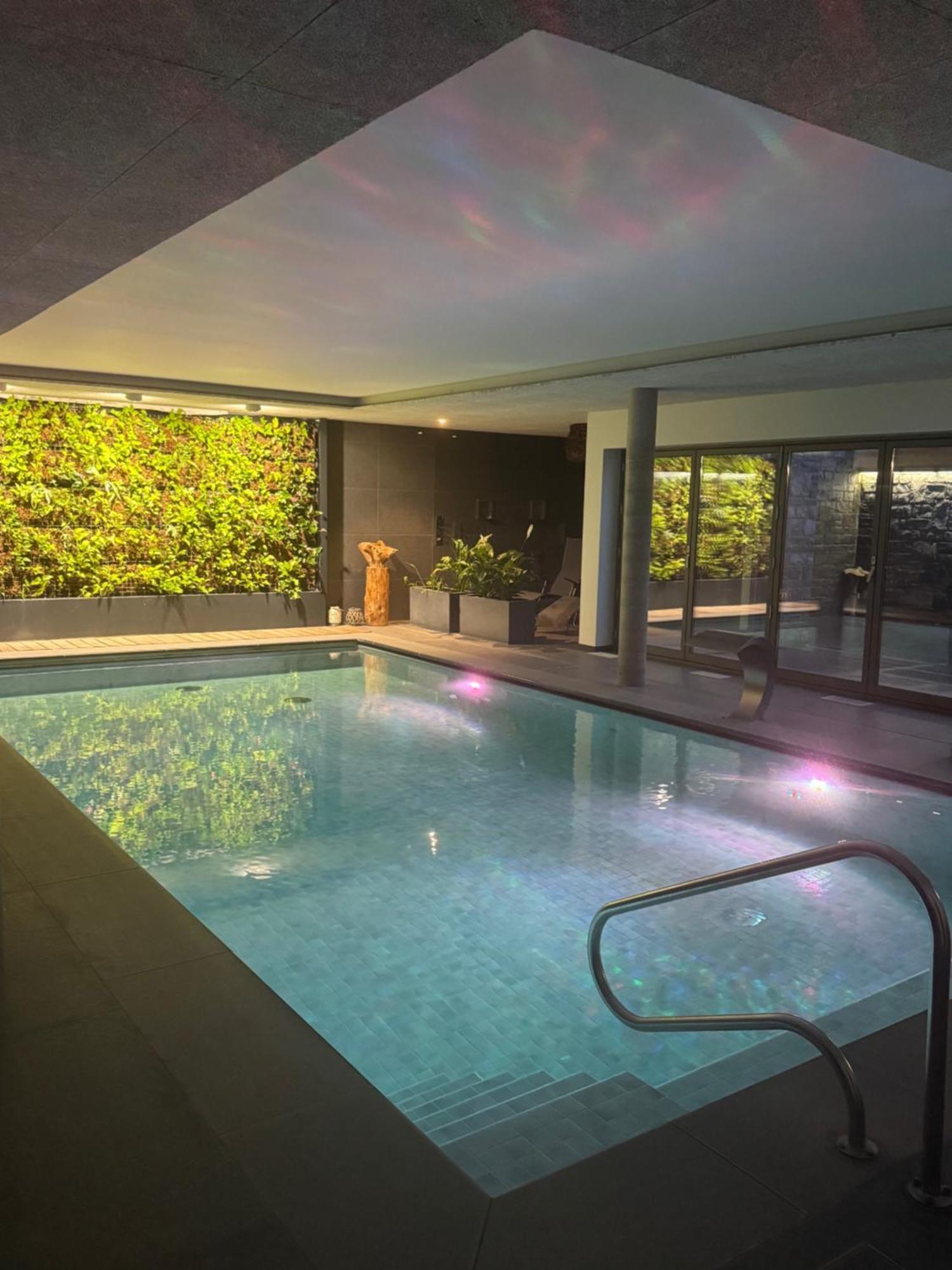 Hotel Wellness Eau De Roche ดูร์บี ภายนอก รูปภาพ