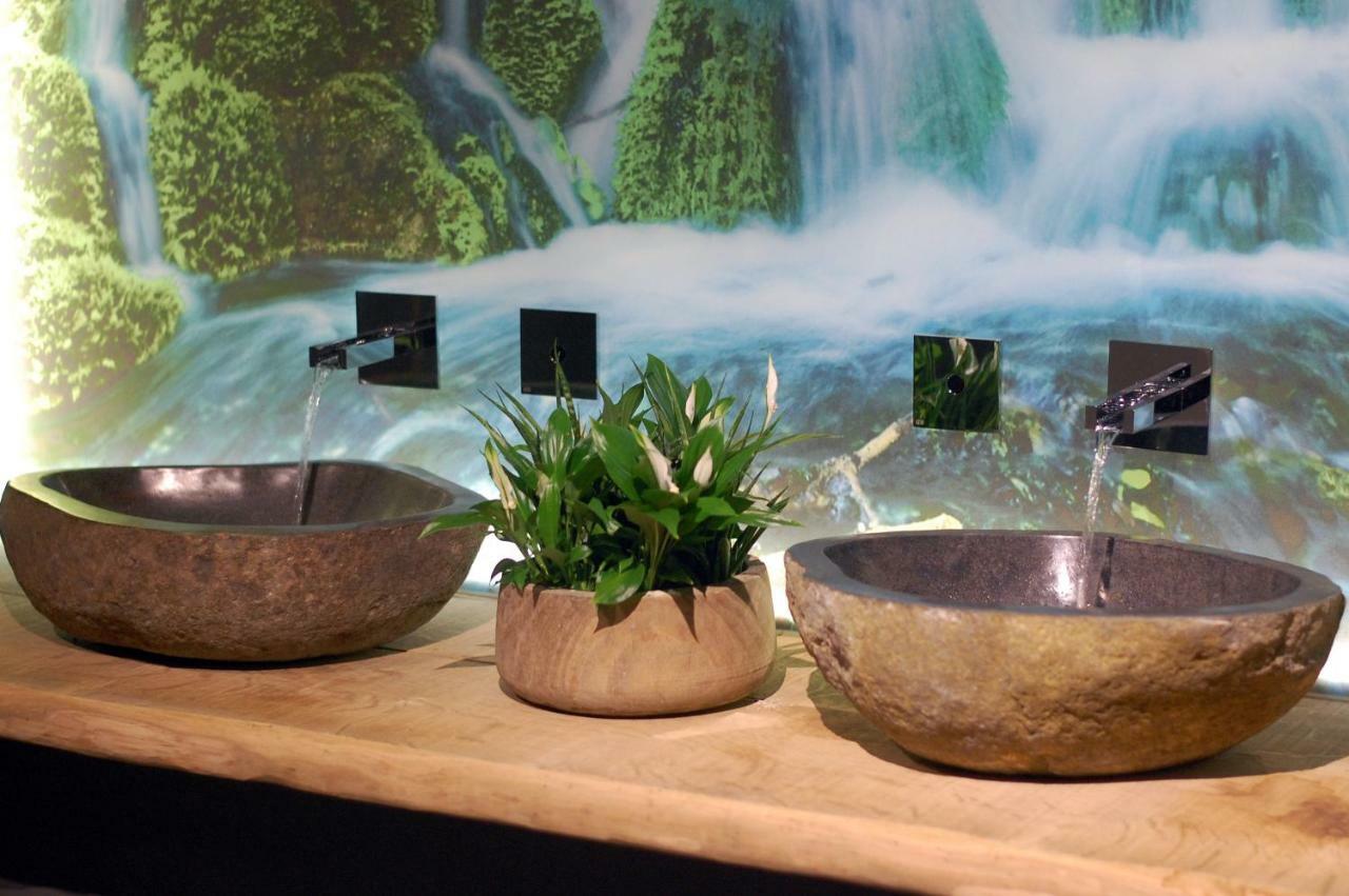 Hotel Wellness Eau De Roche ดูร์บี ภายนอก รูปภาพ